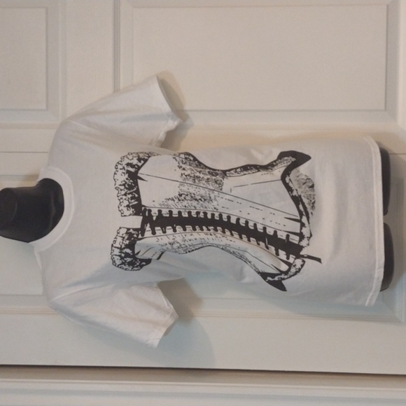 Custom brand new t-shirt - Picture 1 of 1